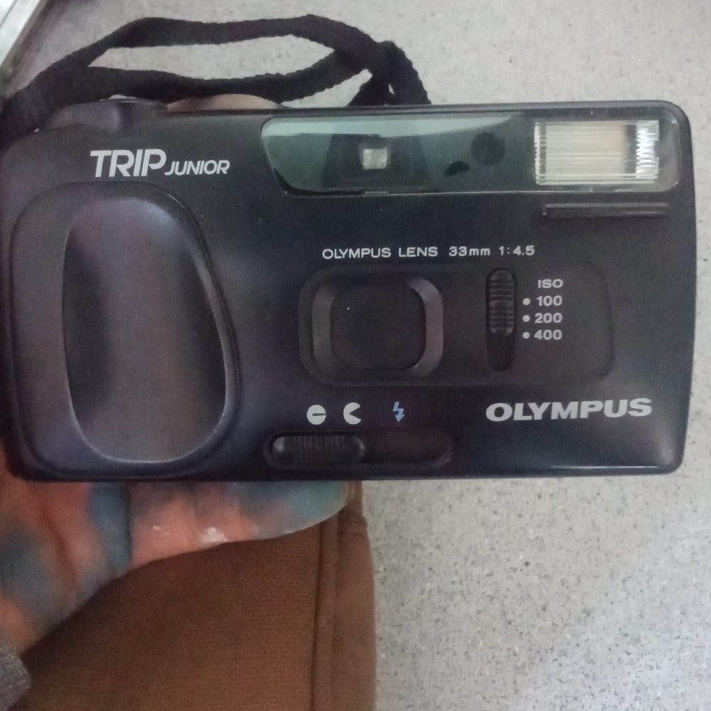 Olympus trip junior automatic point and shoot 35mm